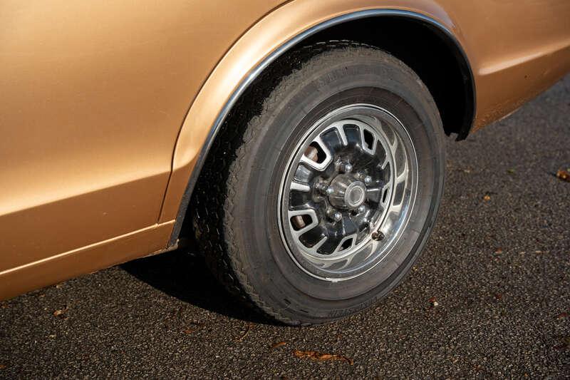 1976 Ford GRANADA GL 2000