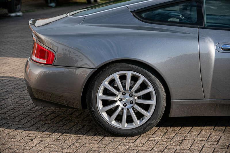 2003 Aston Martin Vanquish