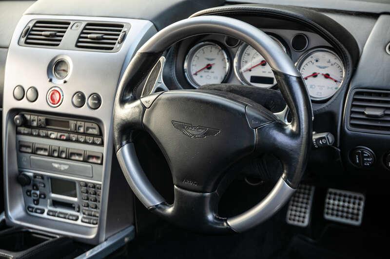 2003 Aston Martin Vanquish
