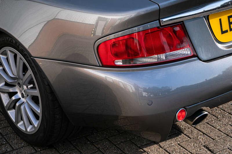 2003 Aston Martin Vanquish