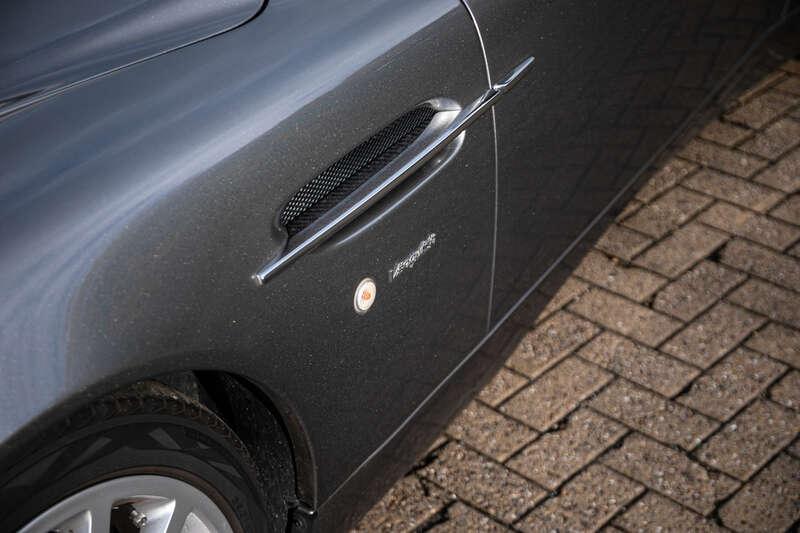 2003 Aston Martin Vanquish