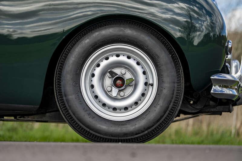 1955 Jaguar MK VII SALOON