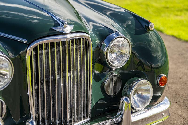 1955 Jaguar MK VII SALOON