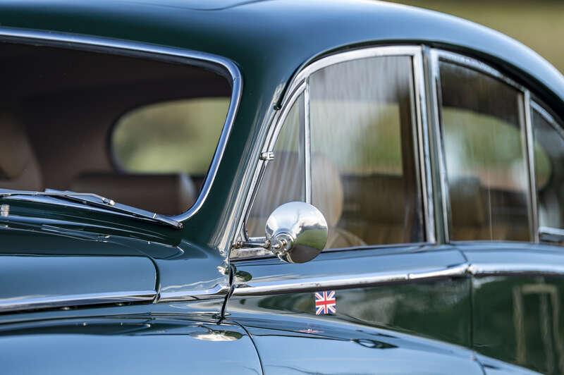 1955 Jaguar MK VII SALOON