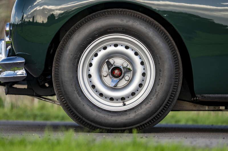 1955 Jaguar MK VII SALOON