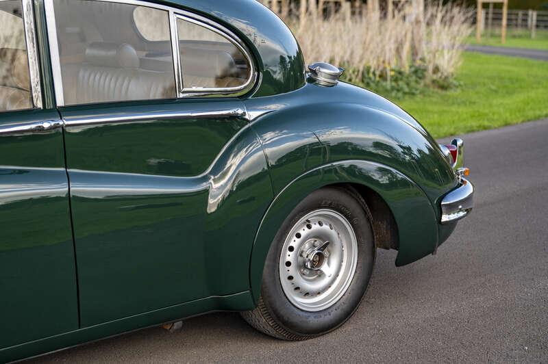 1955 Jaguar MK VII SALOON