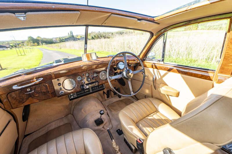 1955 Jaguar MK VII SALOON
