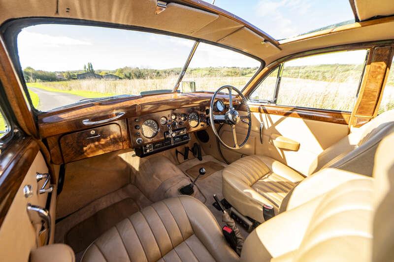 1955 Jaguar MK VII SALOON
