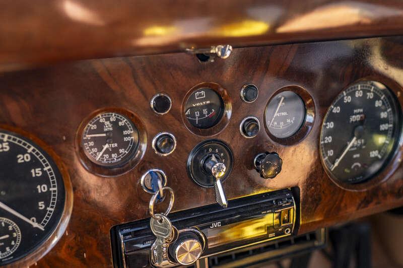 1955 Jaguar MK VII SALOON