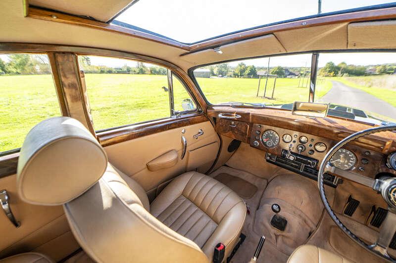 1955 Jaguar MK VII SALOON