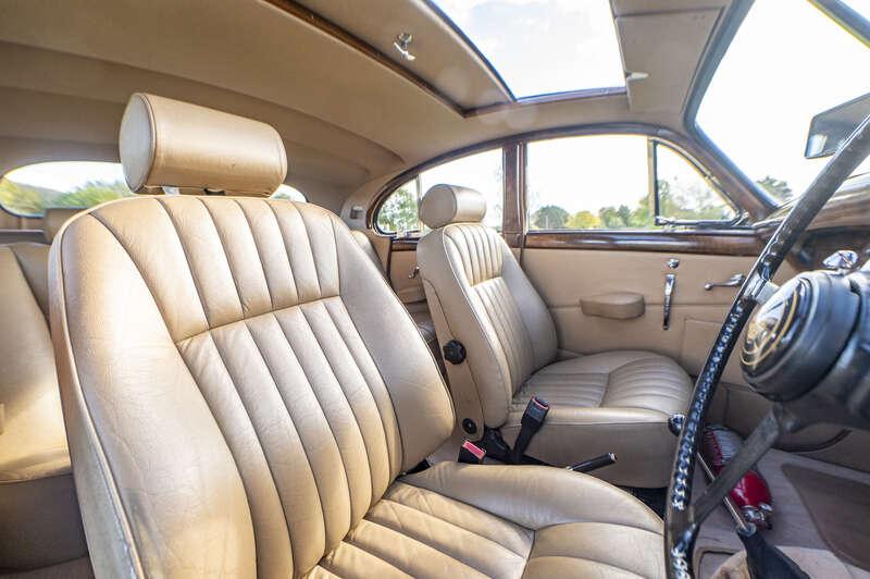 1955 Jaguar MK VII SALOON
