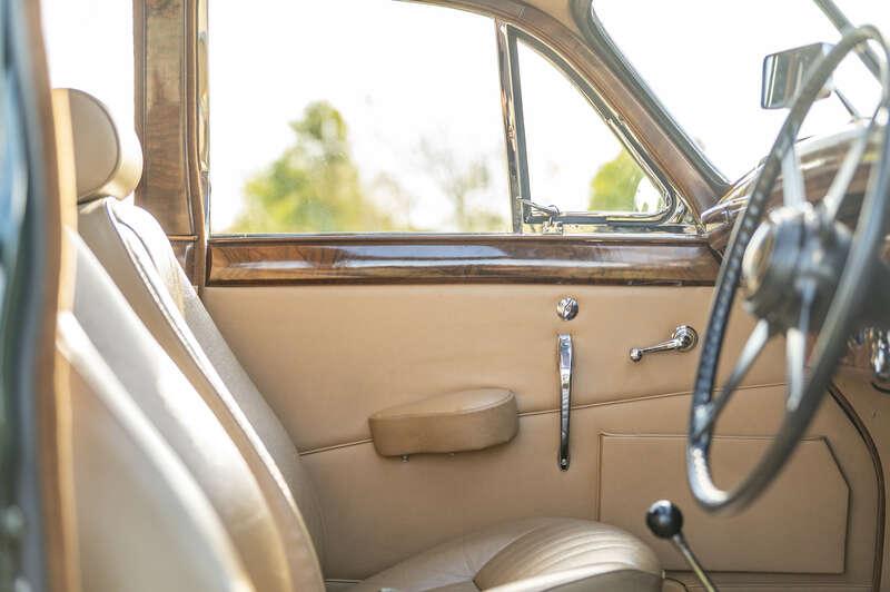 1955 Jaguar MK VII SALOON