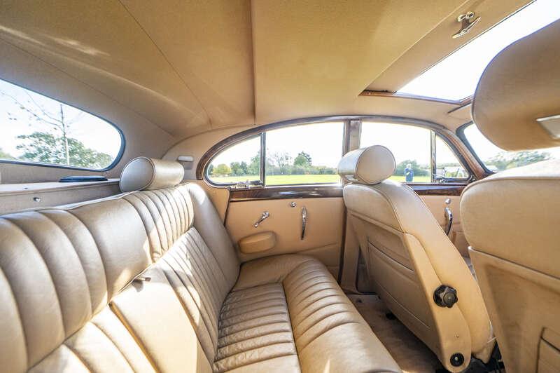 1955 Jaguar MK VII SALOON