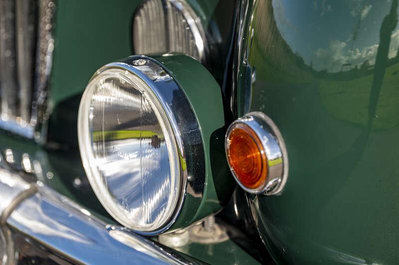 1955 Jaguar MK VII SALOON