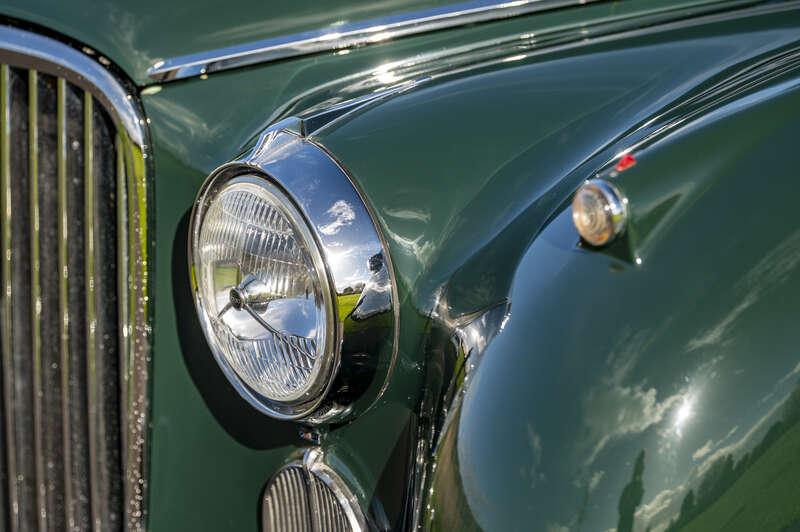 1955 Jaguar MK VII SALOON