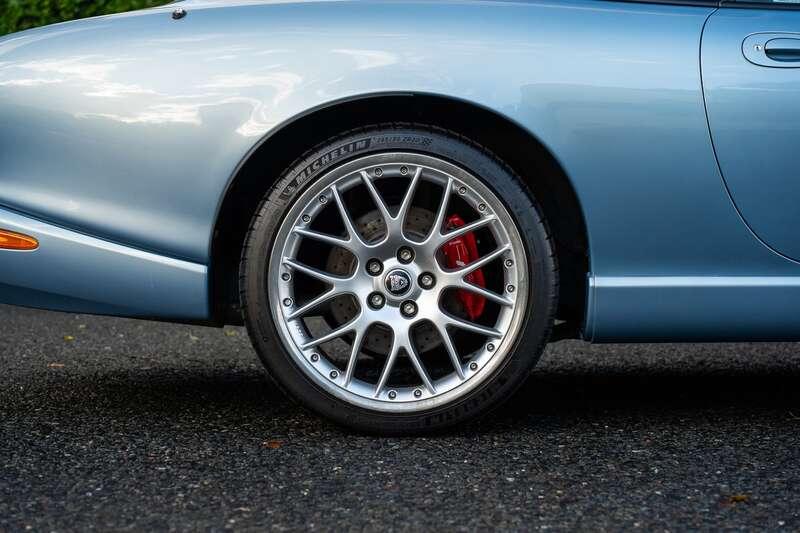 2006 Jaguar XKR