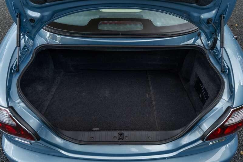 2006 Jaguar XKR