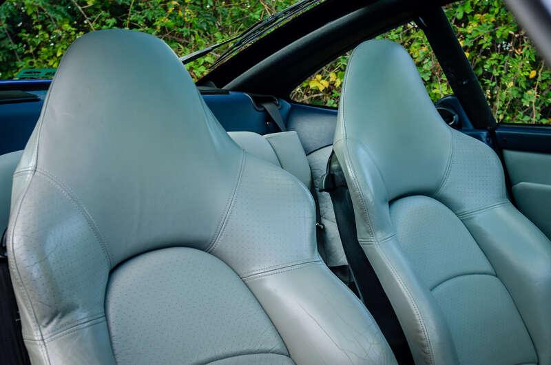 1997 Porsche 911- 993