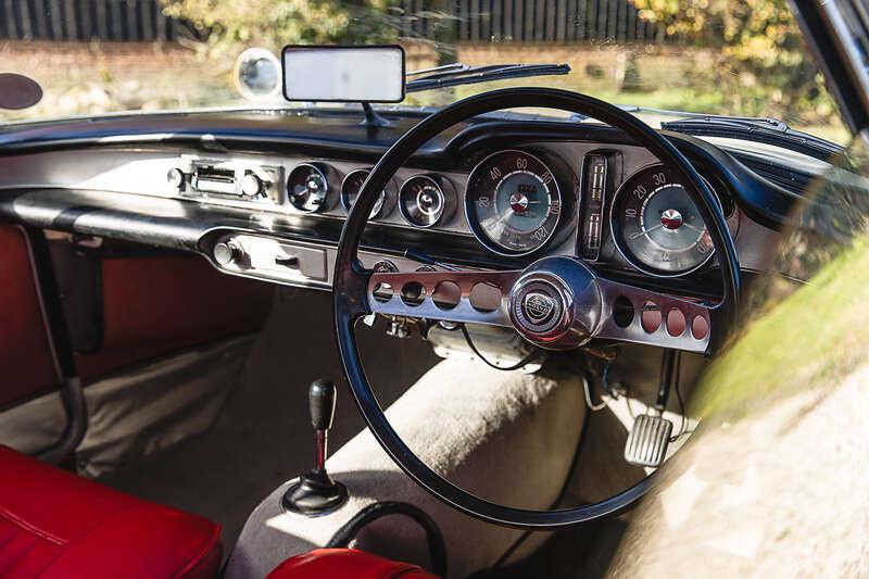 1962 Volvo P1800