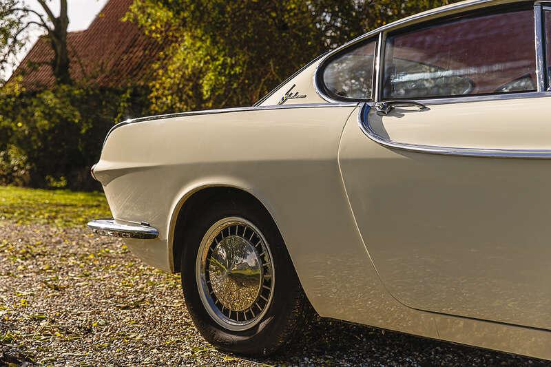 1962 Volvo P1800