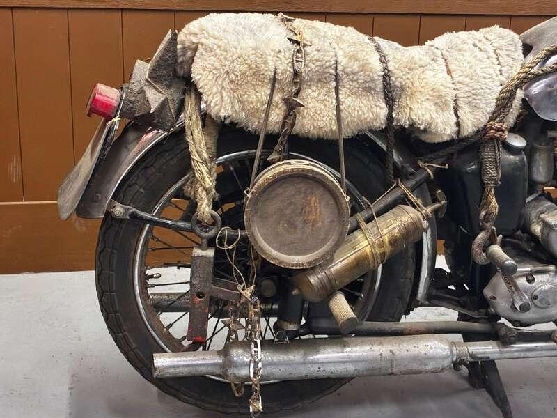 1952 BSA A10 GOLDEN FLASH
