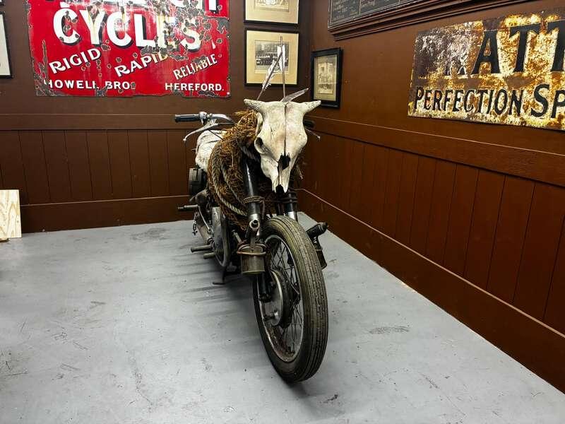 1952 BSA A10 GOLDEN FLASH