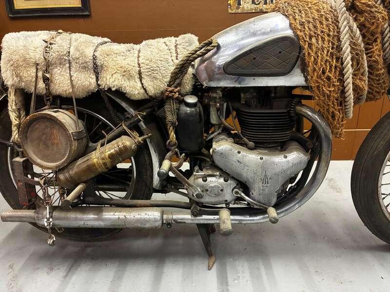 1952 BSA A10 GOLDEN FLASH