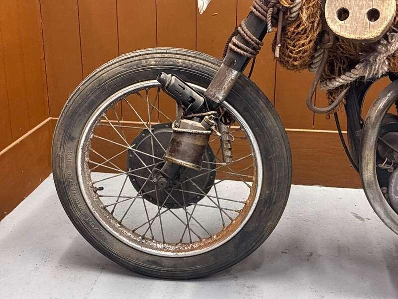 1952 BSA A10 GOLDEN FLASH