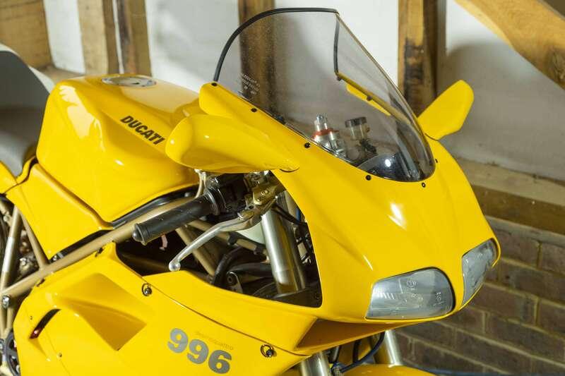 1999 Ducati 996 MONOPOSTO