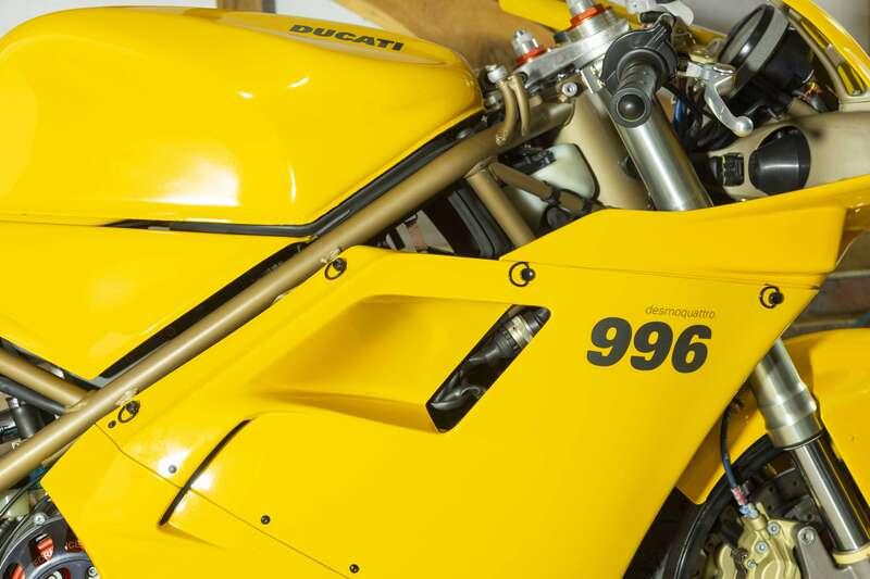 1999 Ducati 996 MONOPOSTO