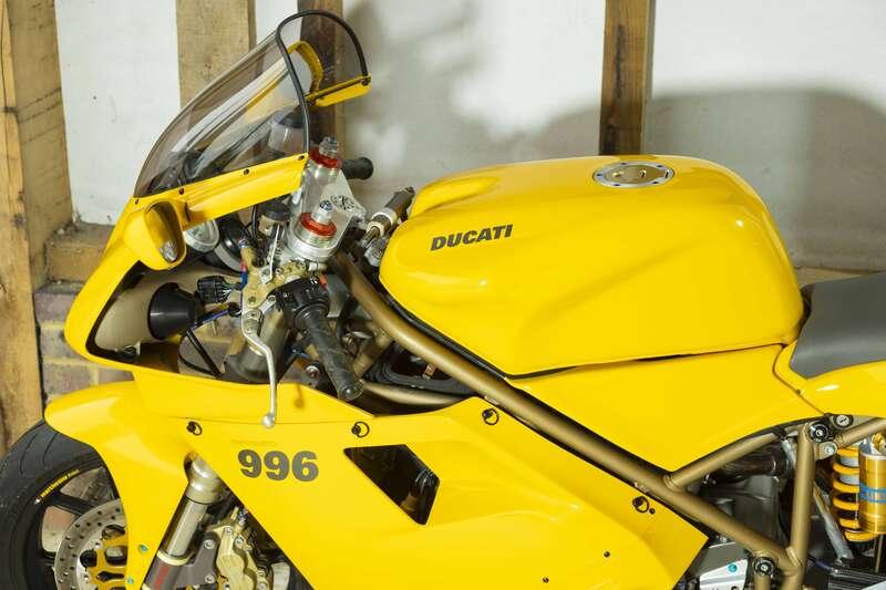 1999 Ducati 996 MONOPOSTO