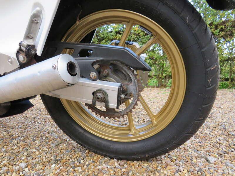 1986 Suzuki RG500 'BARRY SHEENE' TRIBUTE