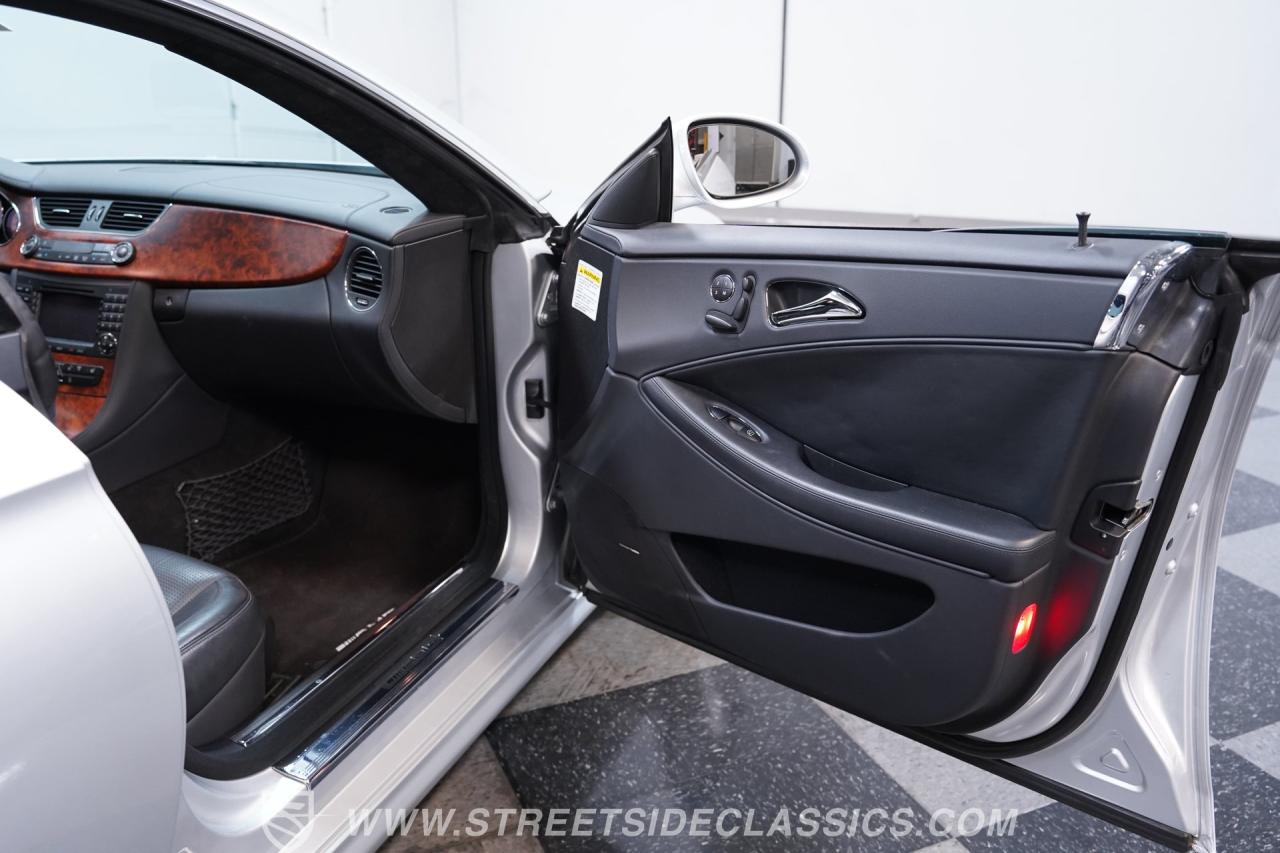 2006 Mercedes - Benz CLS55 AMG