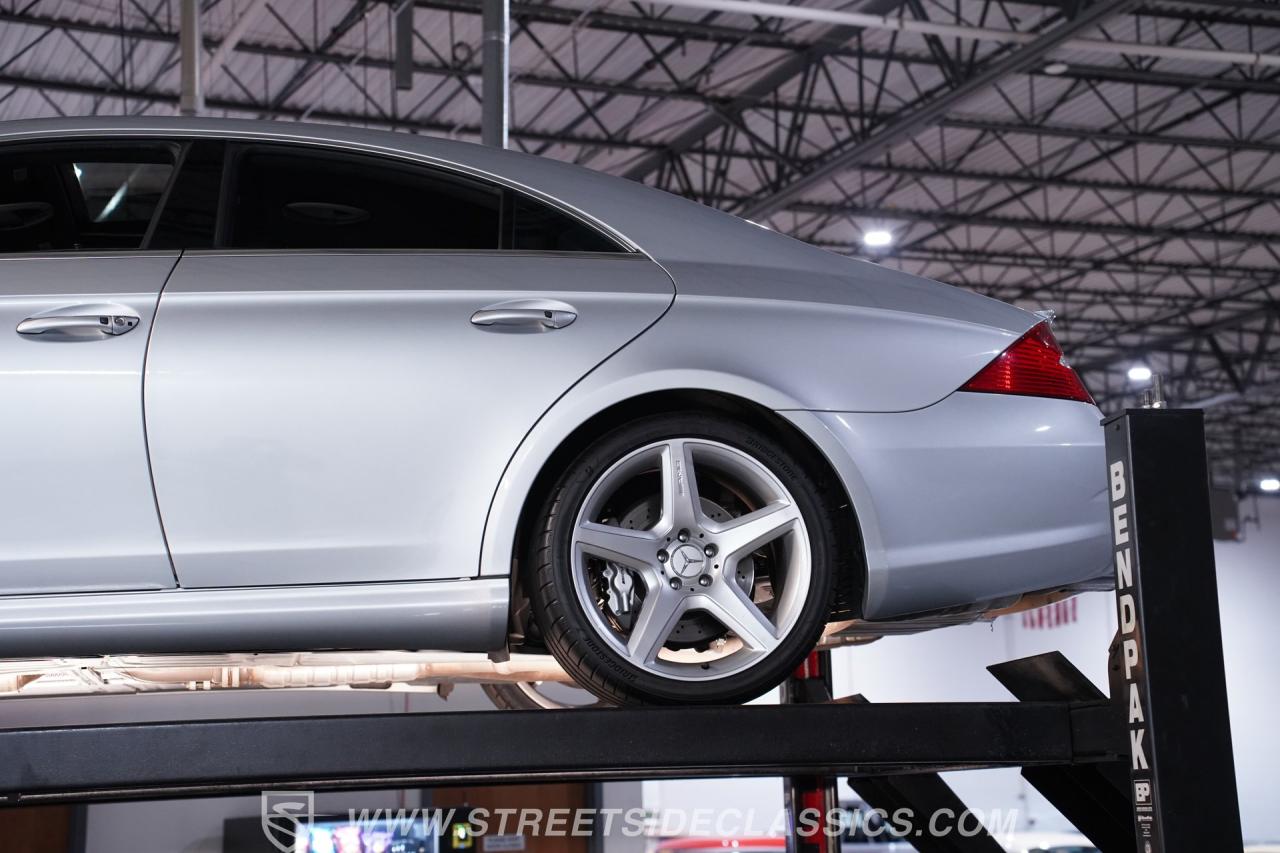 2006 Mercedes - Benz CLS55 AMG