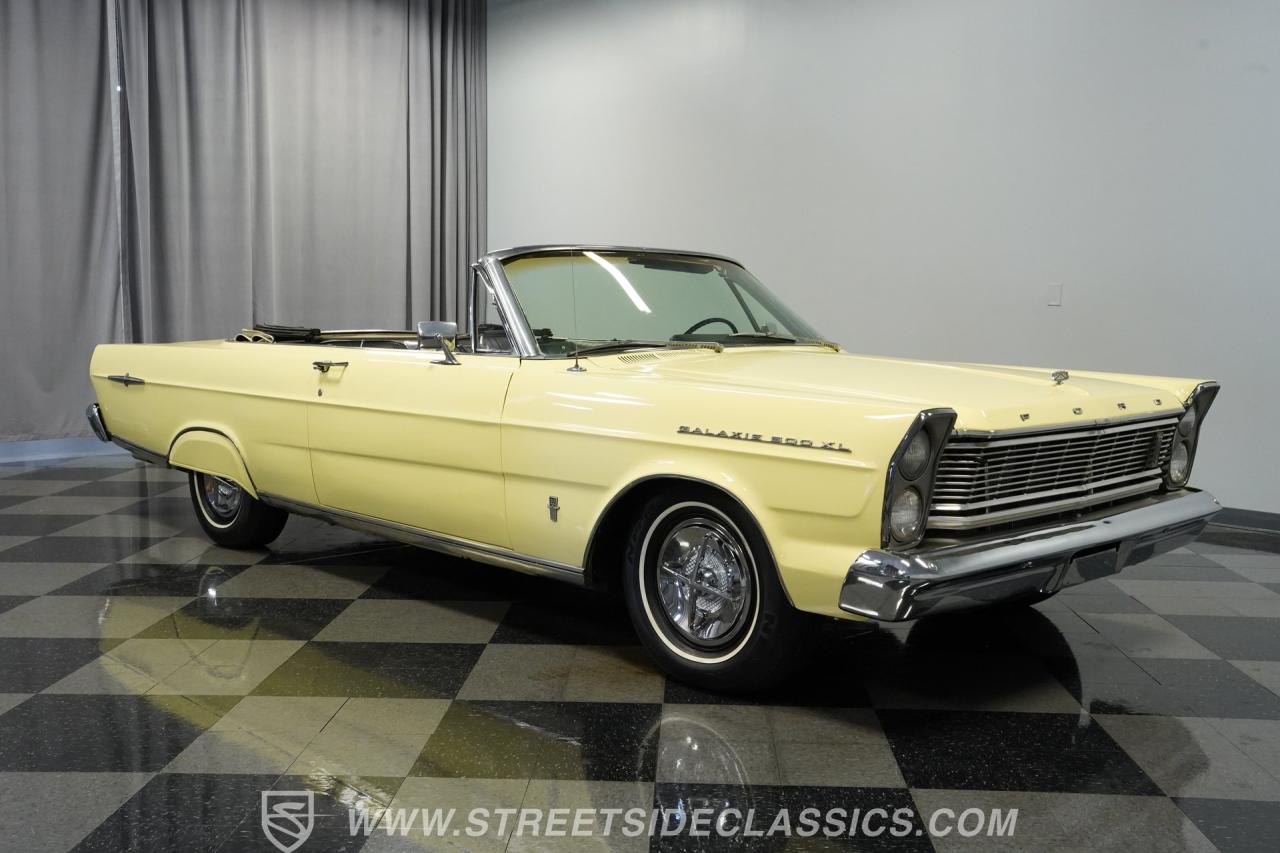 1965 Ford Galaxie 500 XL Convertible
