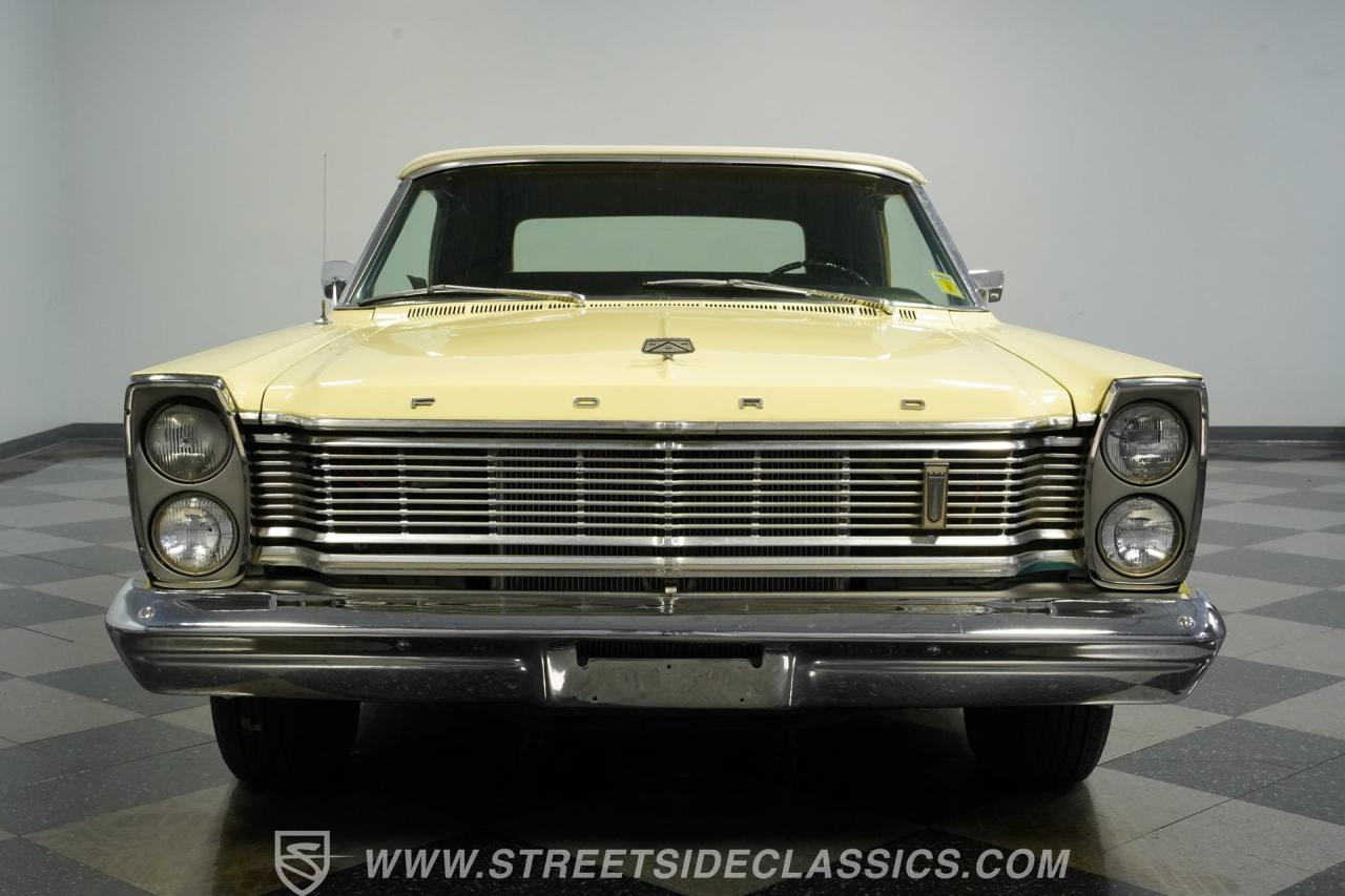 1965 Ford Galaxie 500 XL Convertible