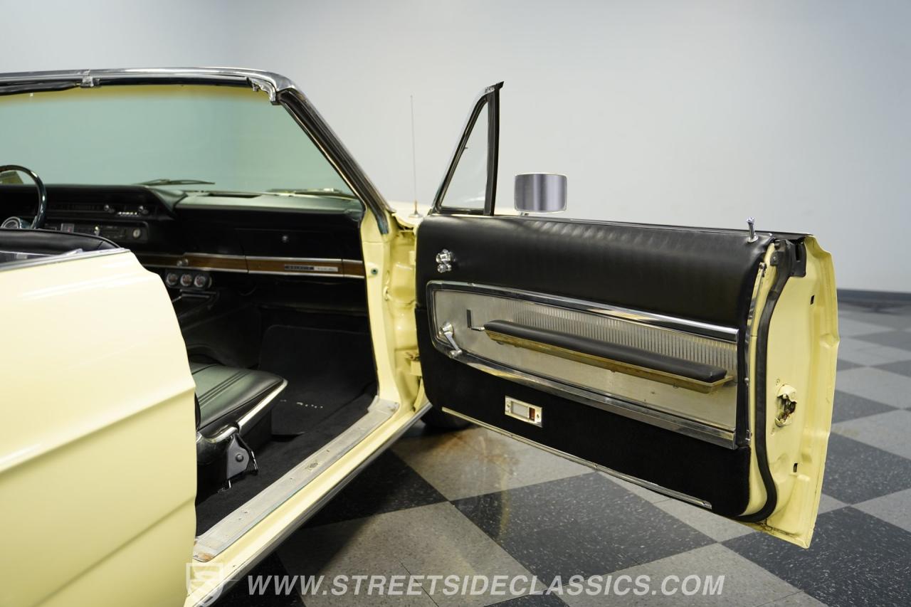 1965 Ford Galaxie 500 XL Convertible