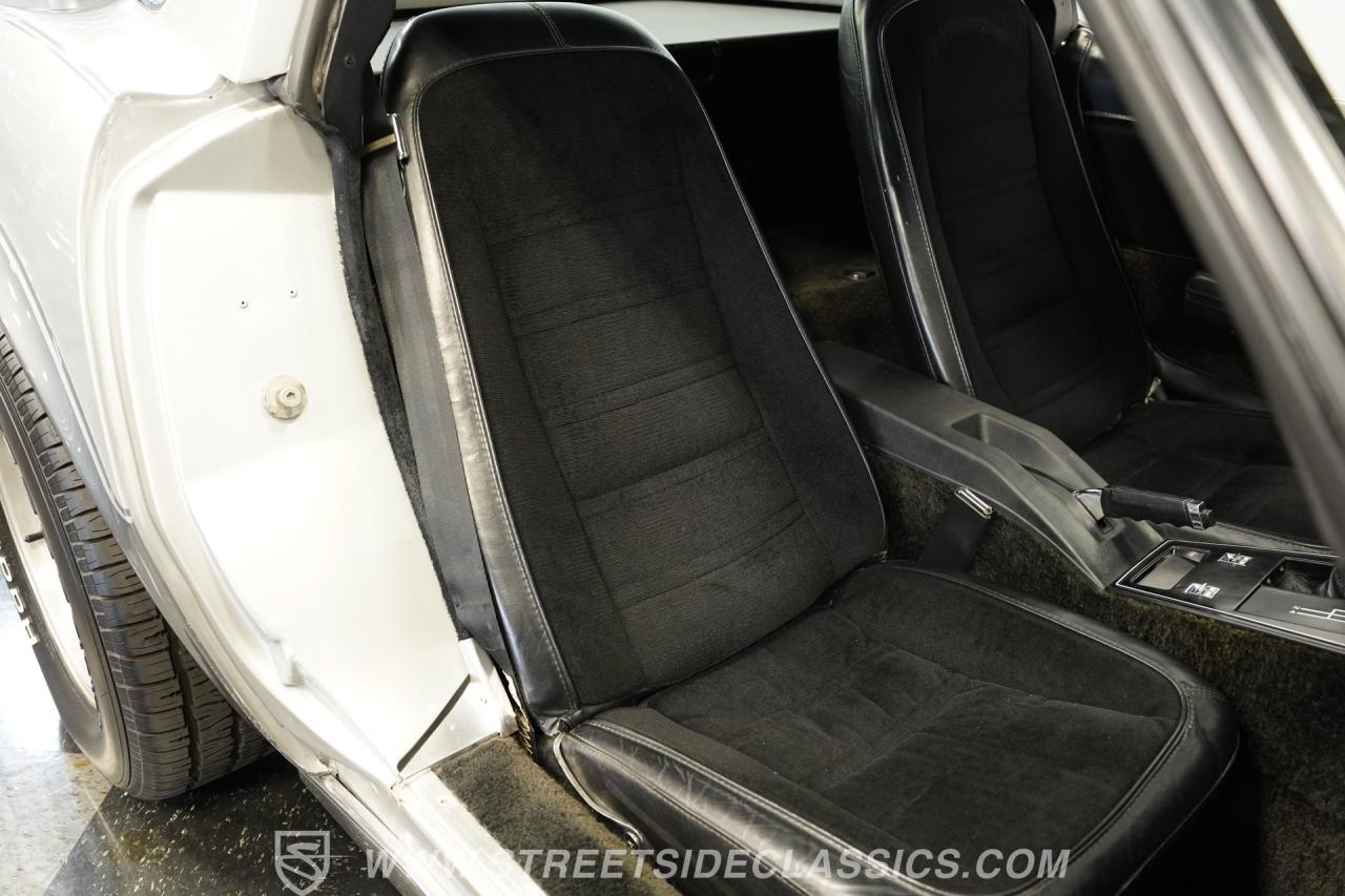 1978 Chevrolet Corvette L82 Silver Anniversary Edition