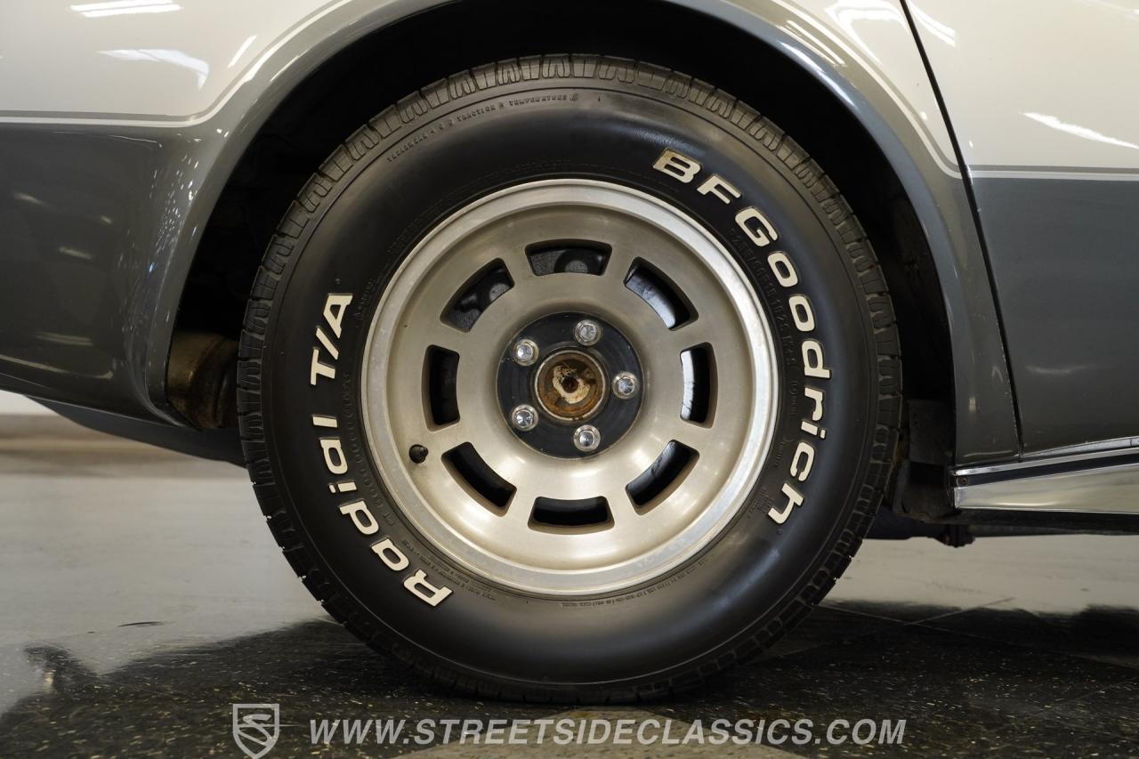 1978 Chevrolet Corvette L82 Silver Anniversary Edition