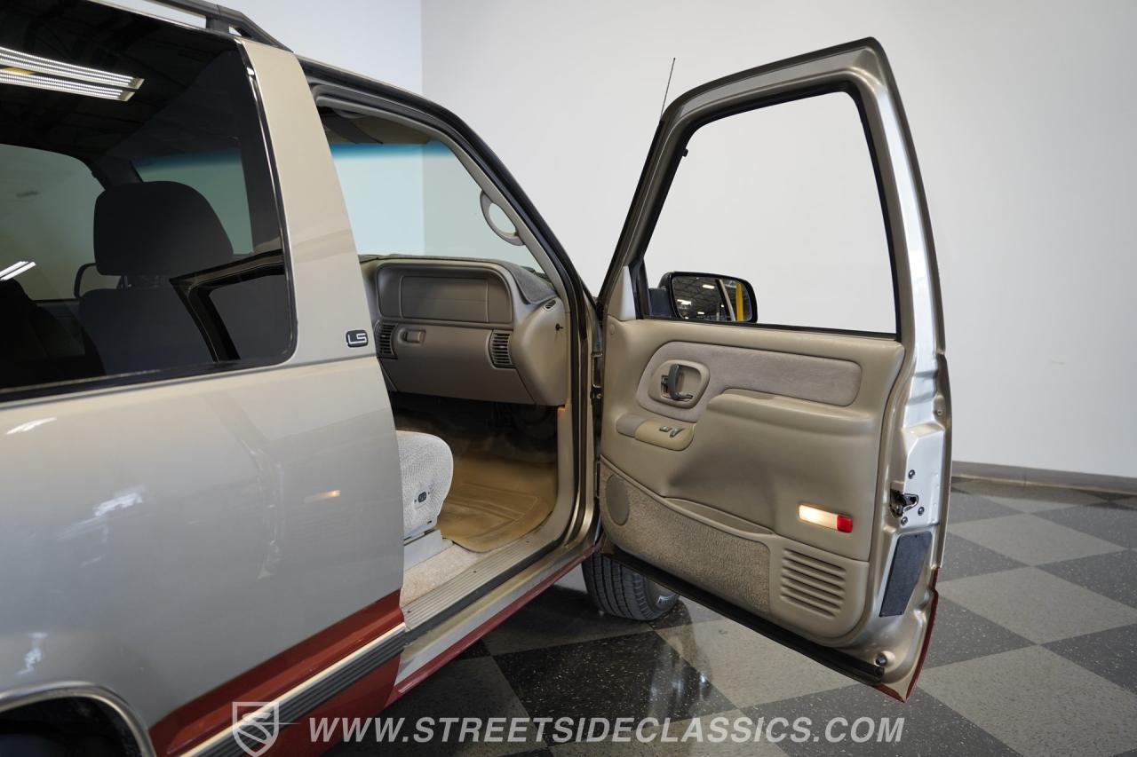 1999 Chevrolet Tahoe LS 4X4