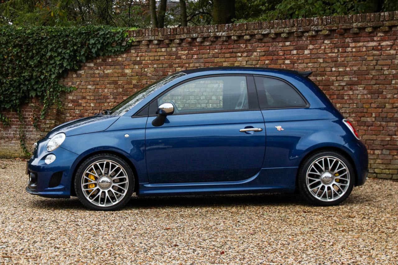 2011 Fiat Abarth 500 Cabrio Italia №0107 &ldquo;The most beautiful Edizione&rdquo;