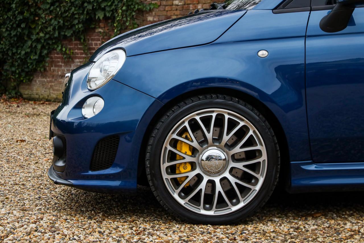 2011 Fiat Abarth 500 Cabrio Italia №0107 &ldquo;The most beautiful Edizione&rdquo;