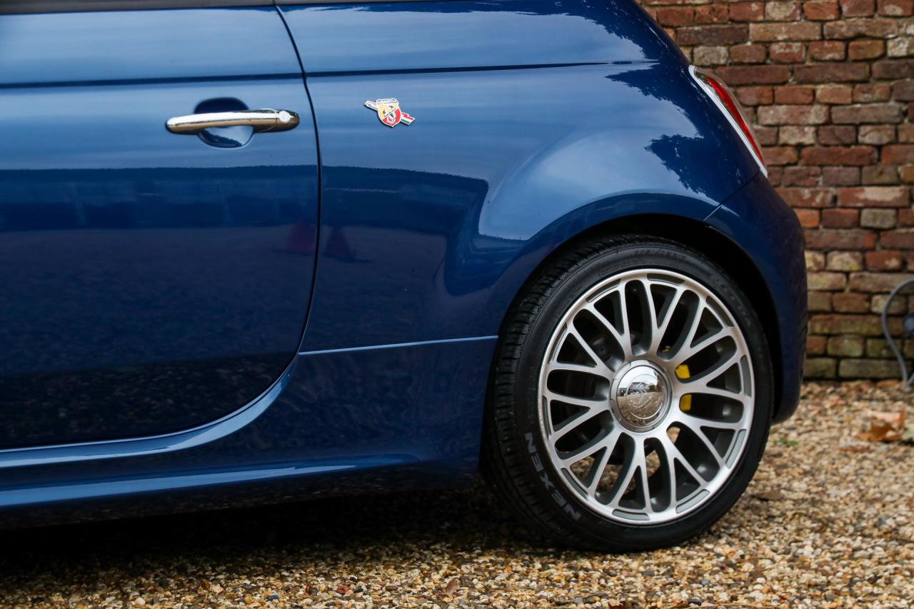 2011 Fiat Abarth 500 Cabrio Italia №0107 &ldquo;The most beautiful Edizione&rdquo;
