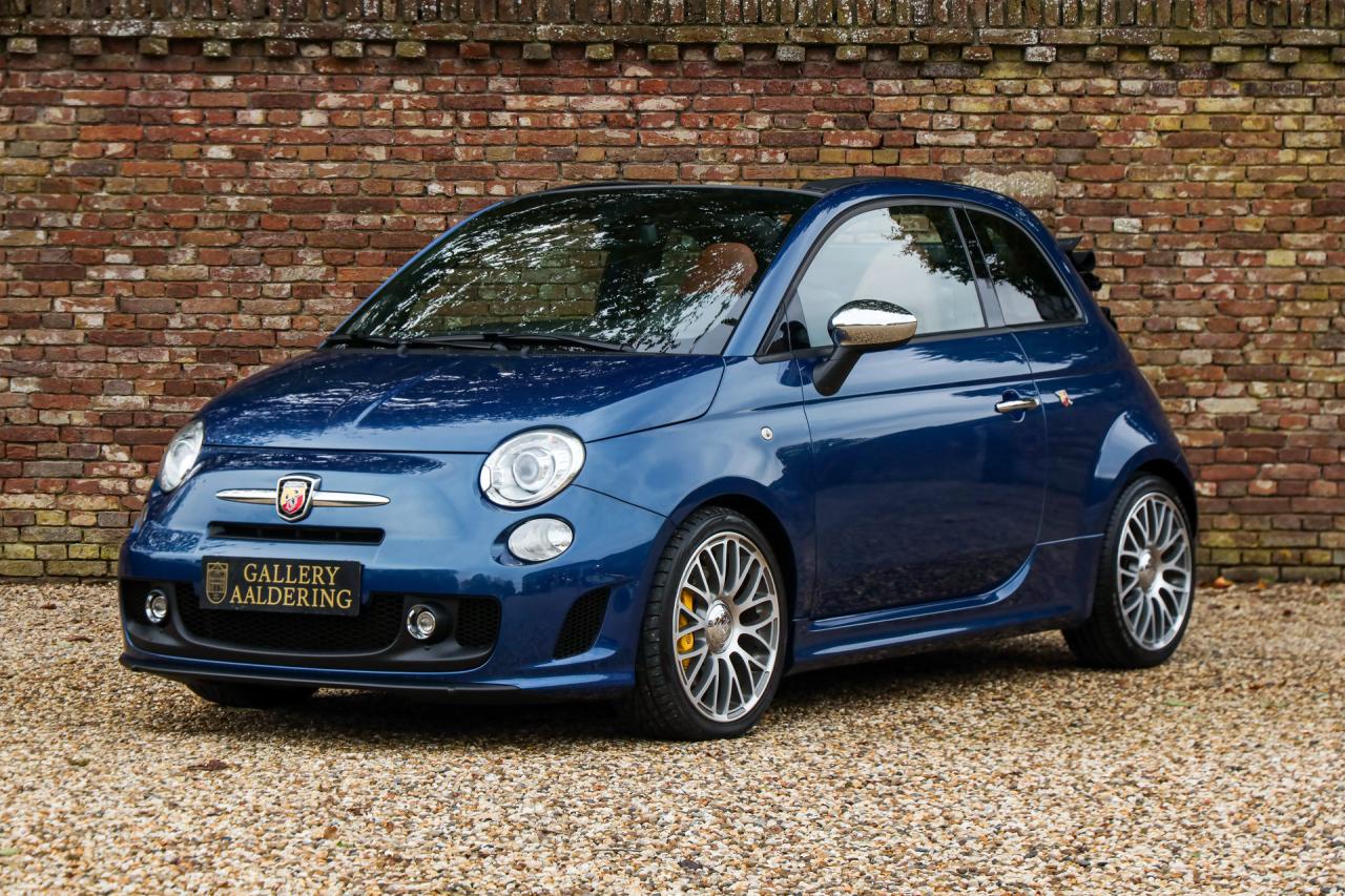 2011 Fiat Abarth 500 Cabrio Italia №0107 &ldquo;The most beautiful Edizione&rdquo;