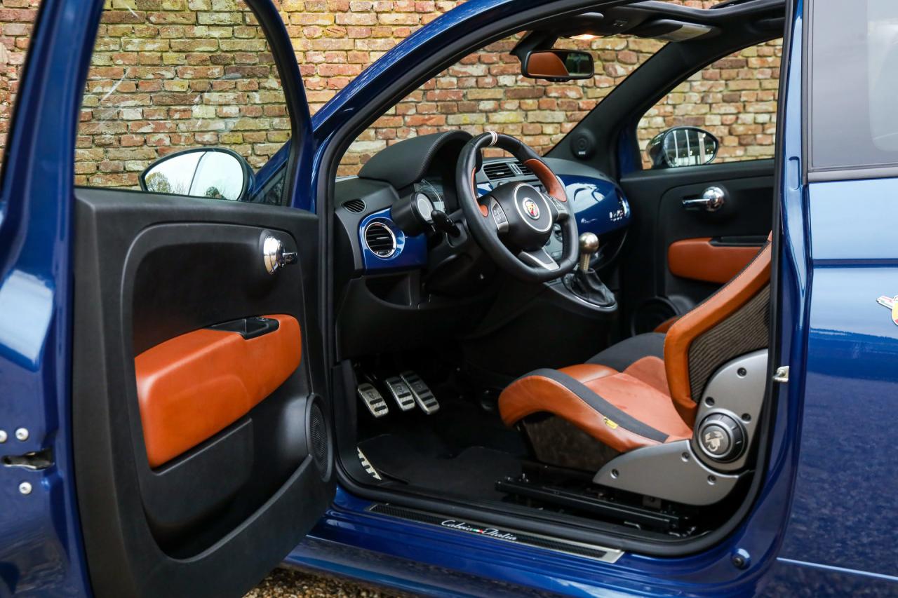 2011 Fiat Abarth 500 Cabrio Italia №0107 &ldquo;The most beautiful Edizione&rdquo;