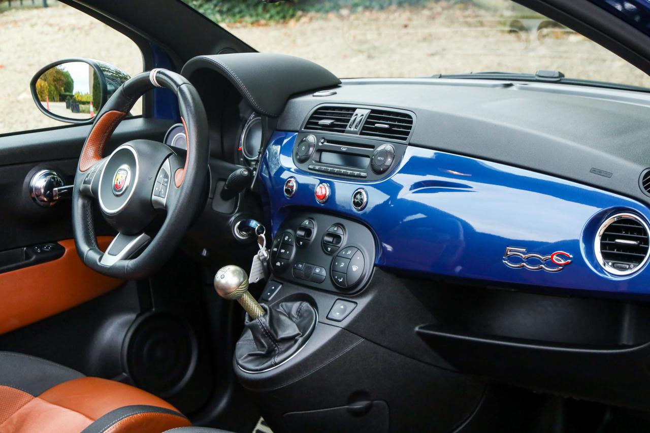 2011 Fiat Abarth 500 Cabrio Italia №0107 &ldquo;The most beautiful Edizione&rdquo;