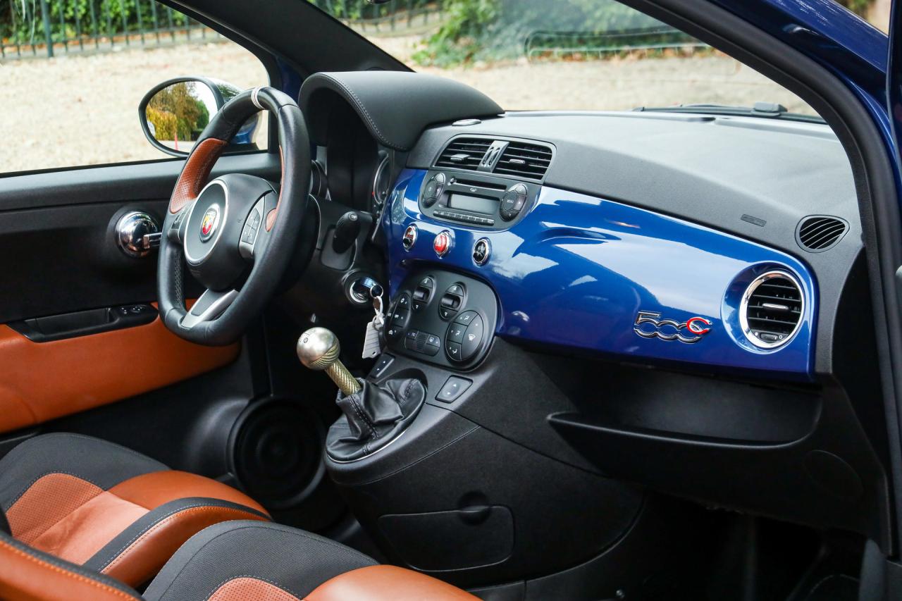 2011 Fiat Abarth 500 Cabrio Italia №0107 &ldquo;The most beautiful Edizione&rdquo;