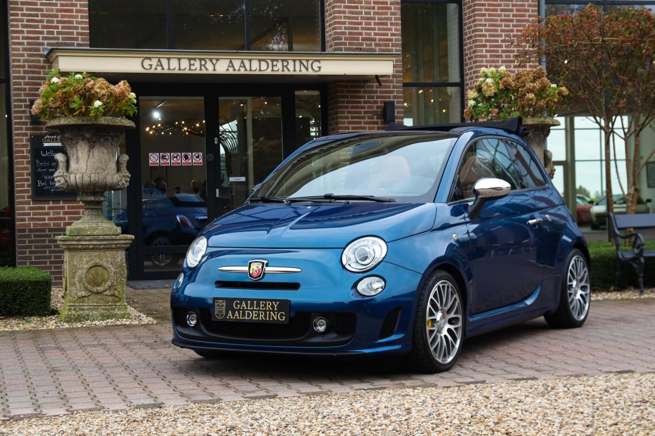 2011 Fiat Abarth 500 Cabrio Italia №0107 &ldquo;The most beautiful Edizione&rdquo;