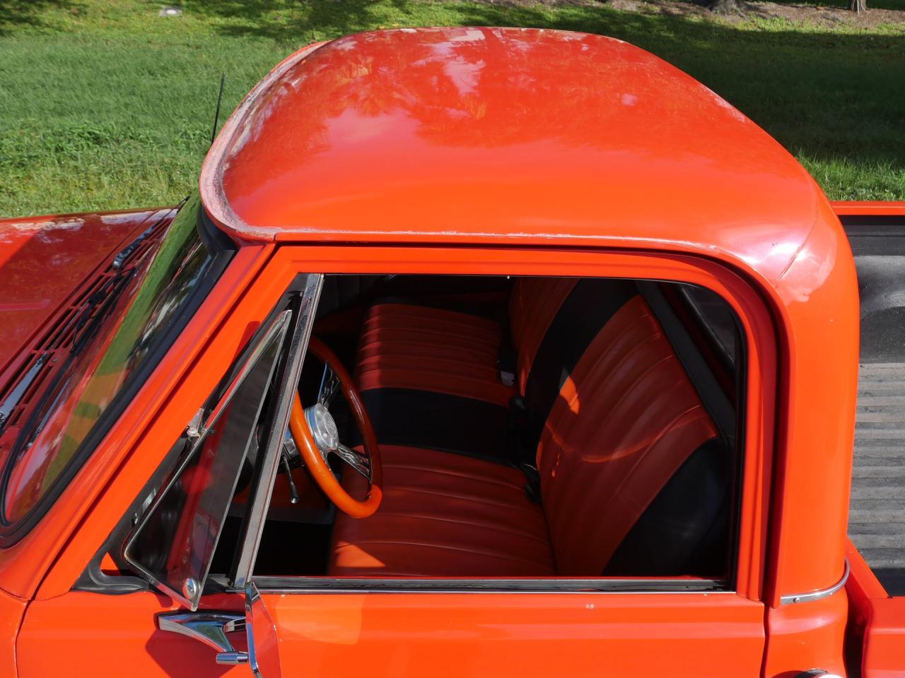 1968 GMC C10 Short Bed