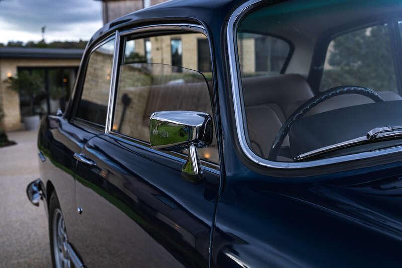 1973 Bristol 411
